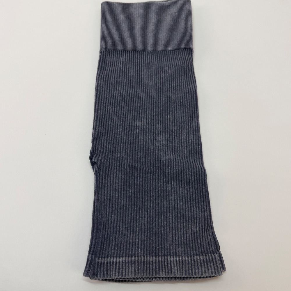 Aura Juniors Activewear Biker Shorts Size S/M Gray Ribbed High Rise Stretch - Picture 11 of 11